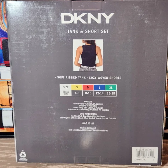 9+ Bundle: Juicy Set DKNY pajamas  2 Hello Kitty Kisslocks Bracelets - Picture 7 of 11